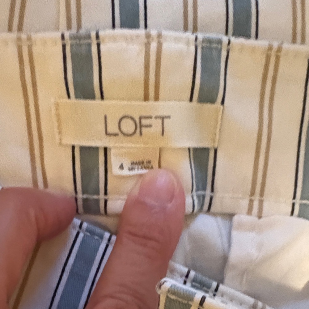 LOFT Striped Ankle Pants in Blue and Cream - Picture 4 of 5